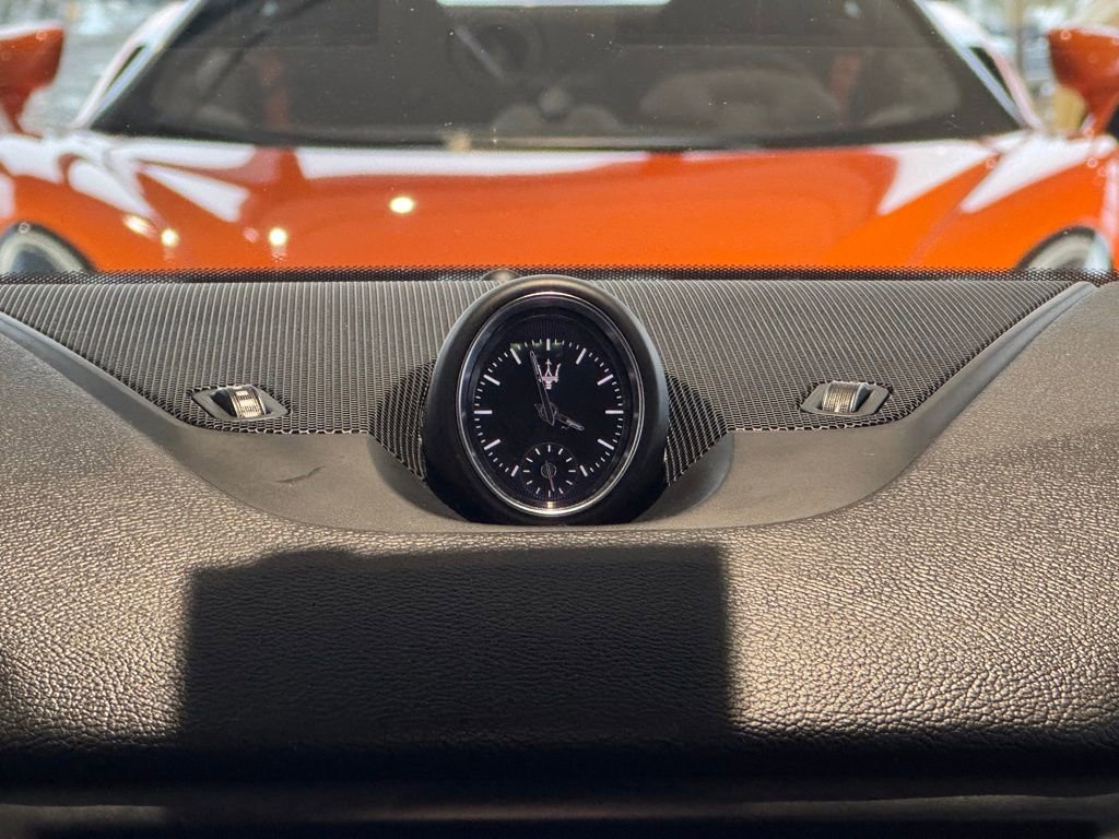 Used 2019 Maserati Levante image 37