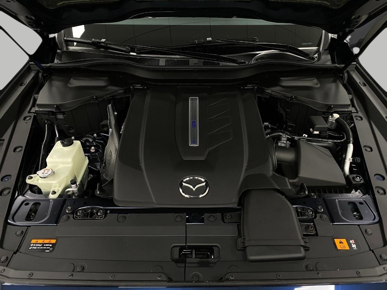 New 2025 MAZDA CX-90 Plug-In Hybrid w/ Preferred AWD/4WD image 44