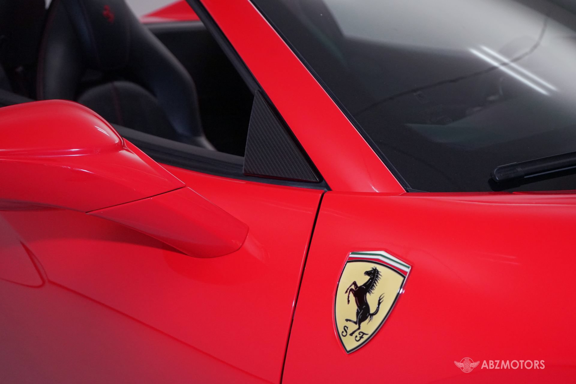 Used 2021 Ferrari F8 Tributo RWD image 12