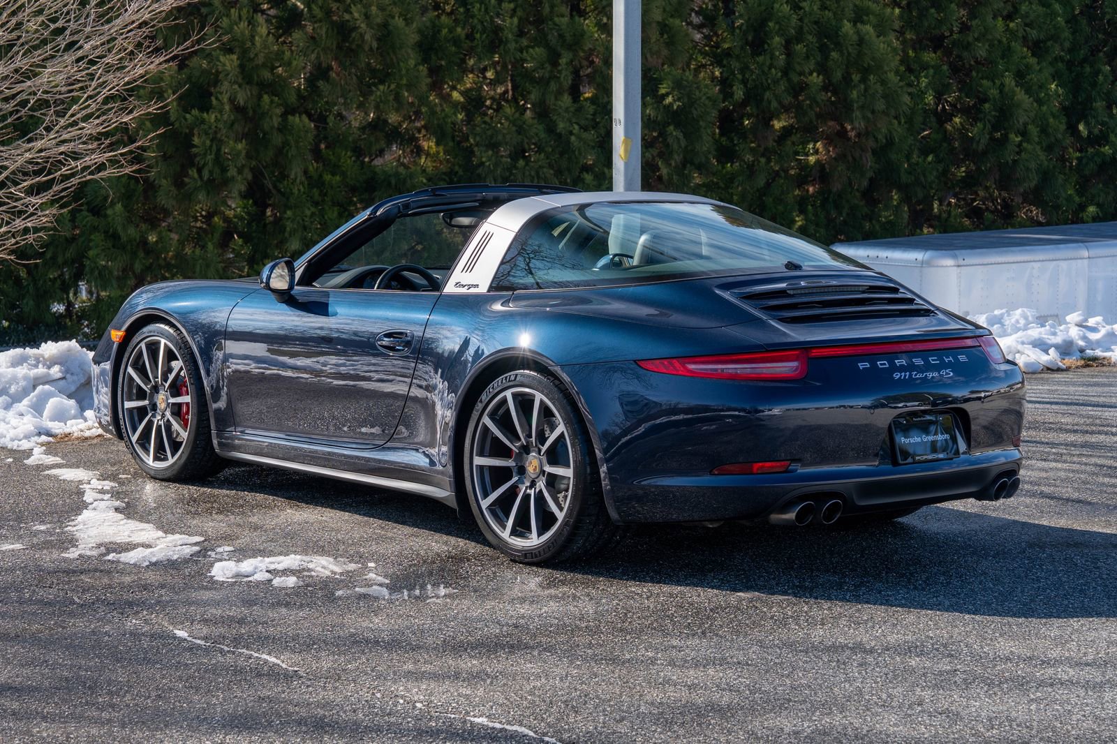 Certified 2015 Porsche 911 Targa 4S image 3