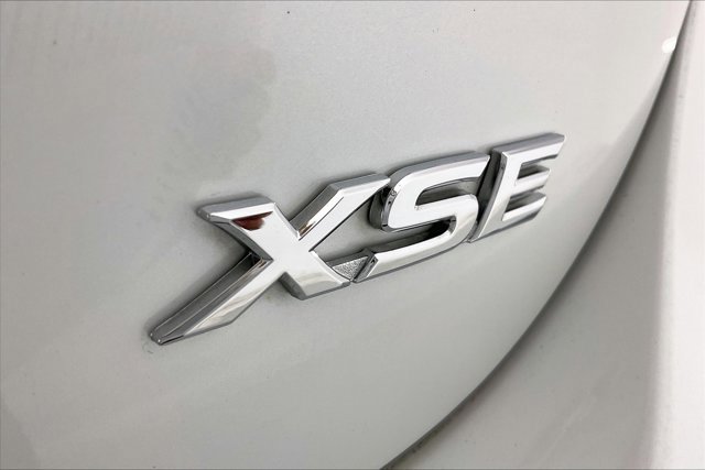 Used 2024 Toyota Camry XSE image 7