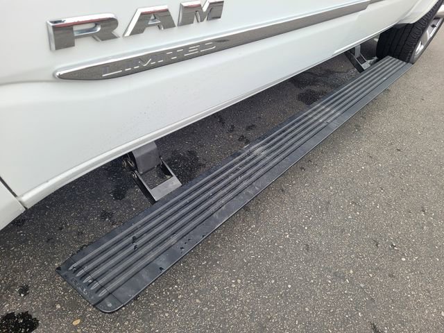 Used 2022 RAM 1500 Limited image 24