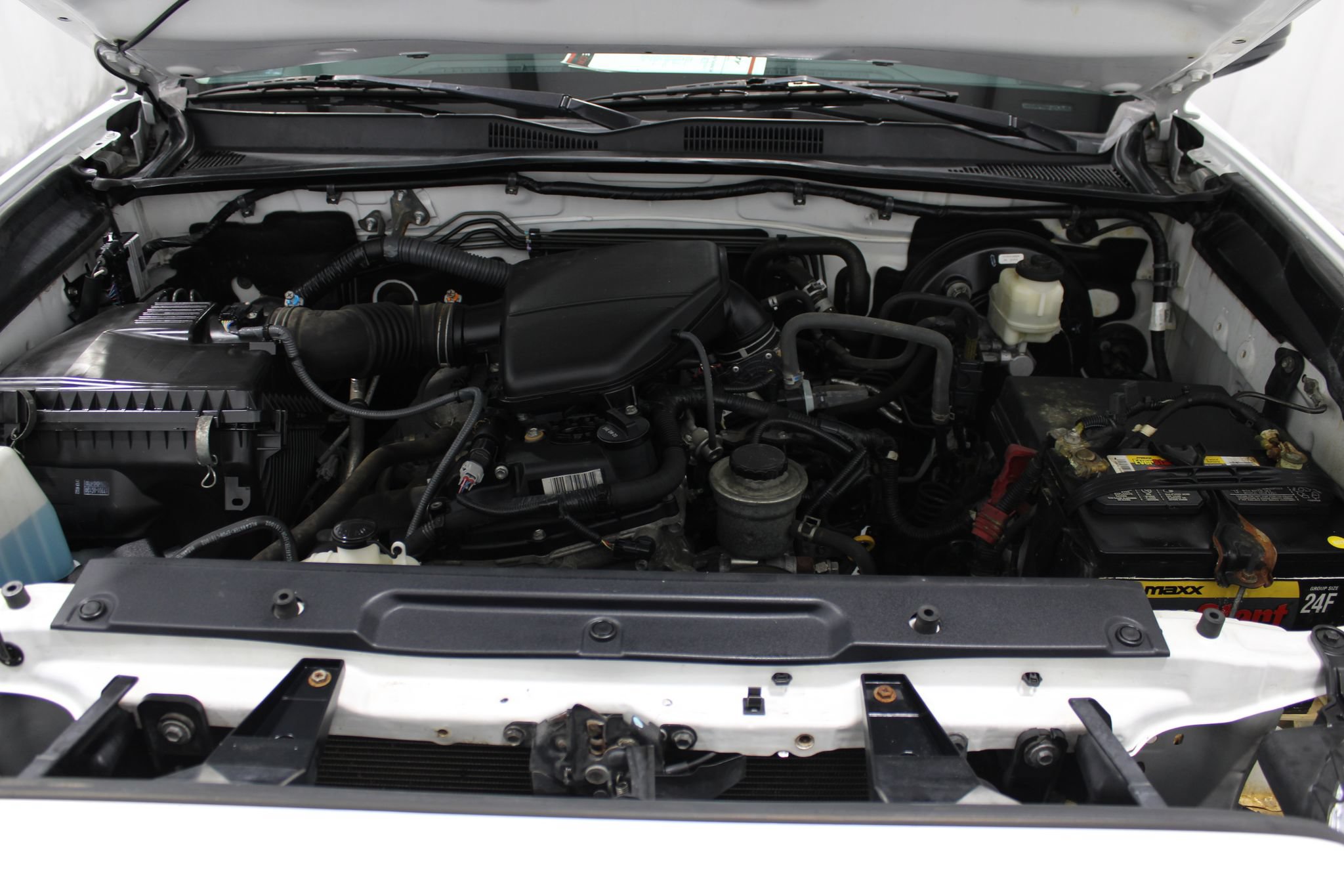 Used 2017 Toyota Tacoma SR RWD image 10