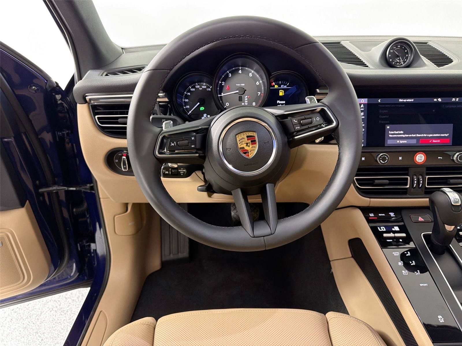 Certified 2026 Porsche Macan Turbo AWD/4WD image 18