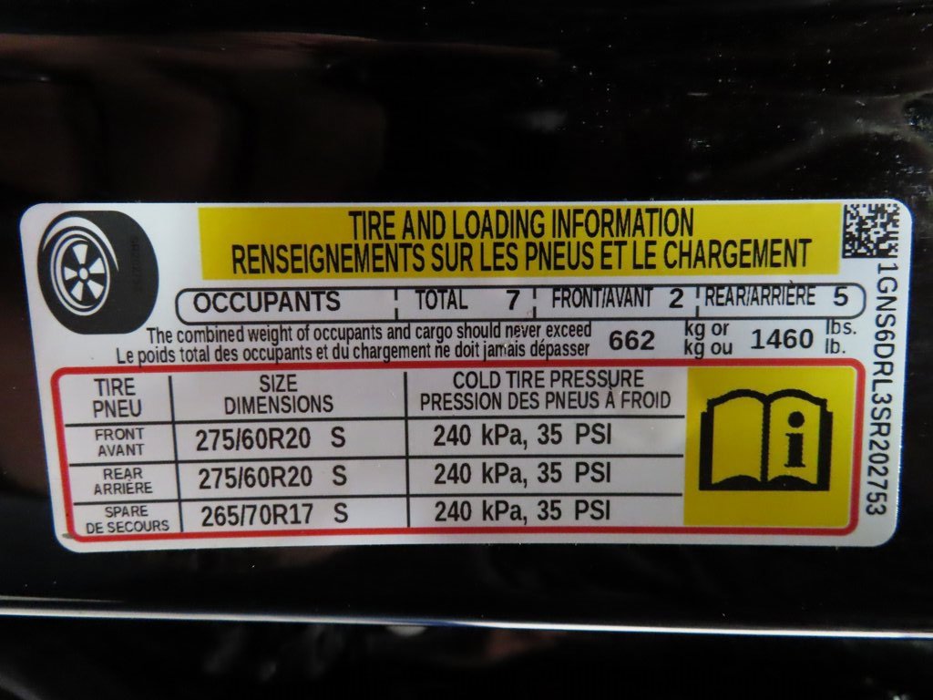 Used 2025 Chevrolet Suburban Z71 image 72