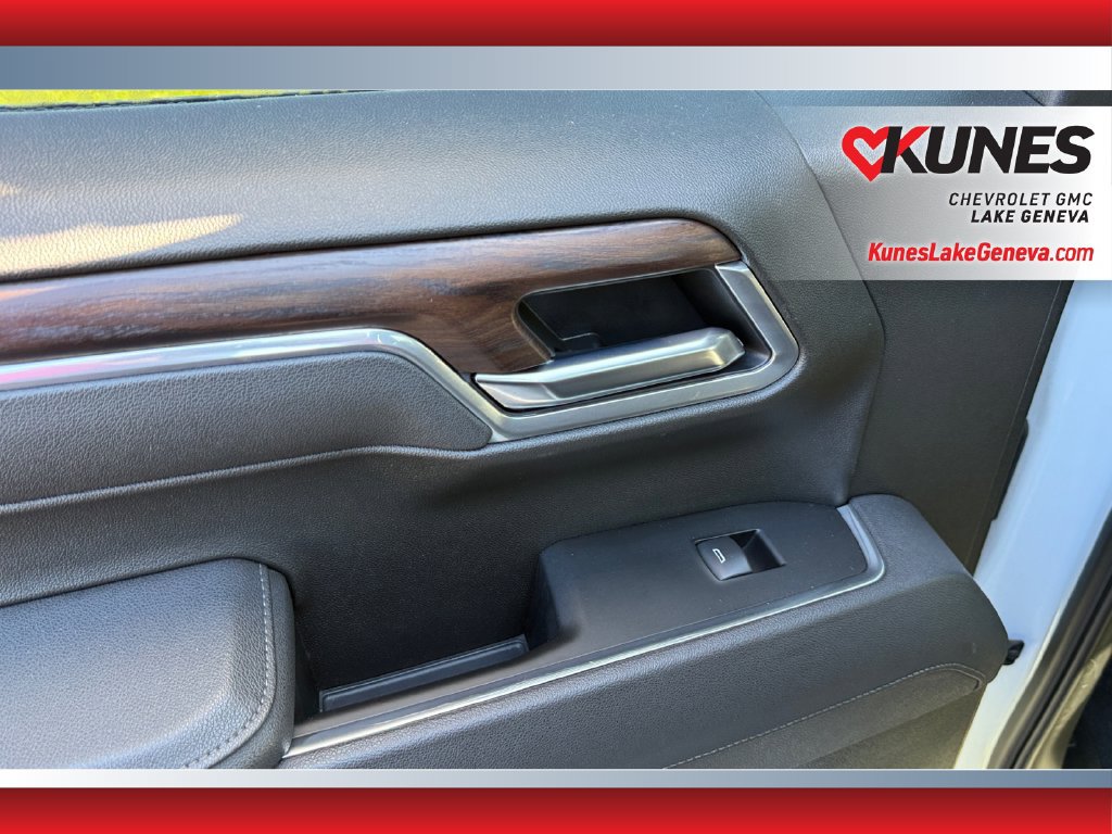 Used 2025 GMC Sierra 1500 SLT AWD/4WD image 33