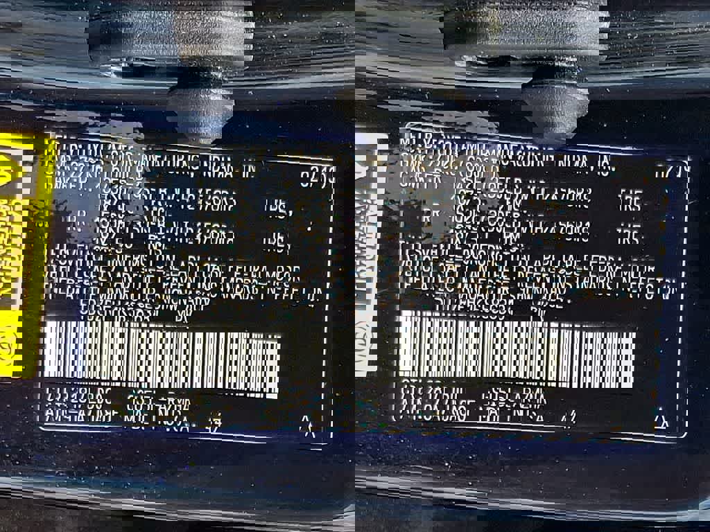 Used 2019 Toyota Highlander XLE image 29