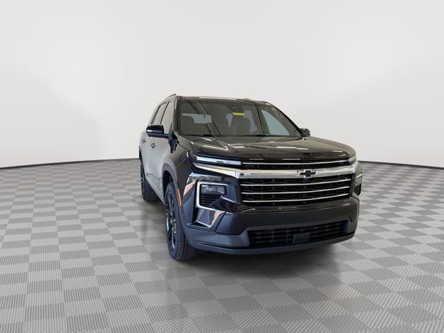 Certified 2025 Chevrolet Traverse LT w/ Enhanced Driving Package image 3