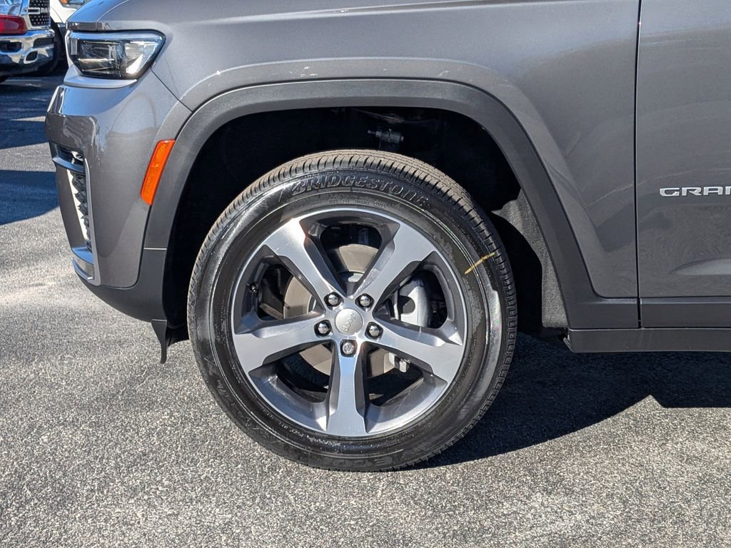 New 2026 Jeep Grand Cherokee Limited image 11