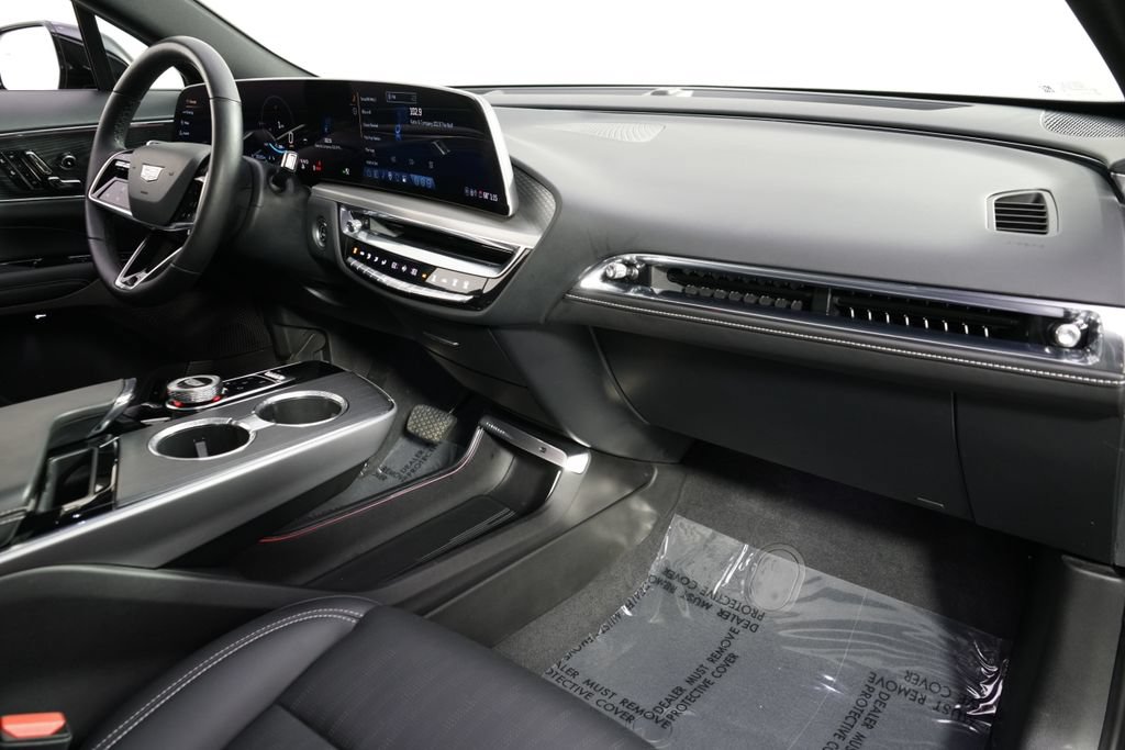 Certified 2024 Cadillac Lyriq Luxury w/ LPO, Floor Liner Package AWD/4WD image 15