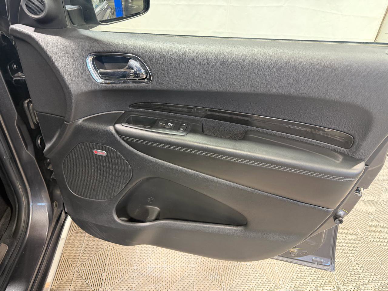 Used 2016 Dodge Durango Limited w/ Premium Group image 14