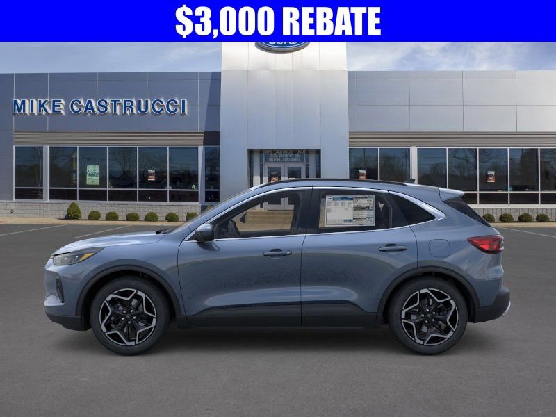 New 2026 Ford Escape Platinum w/ Premium Technology Package AWD/4WD image 3