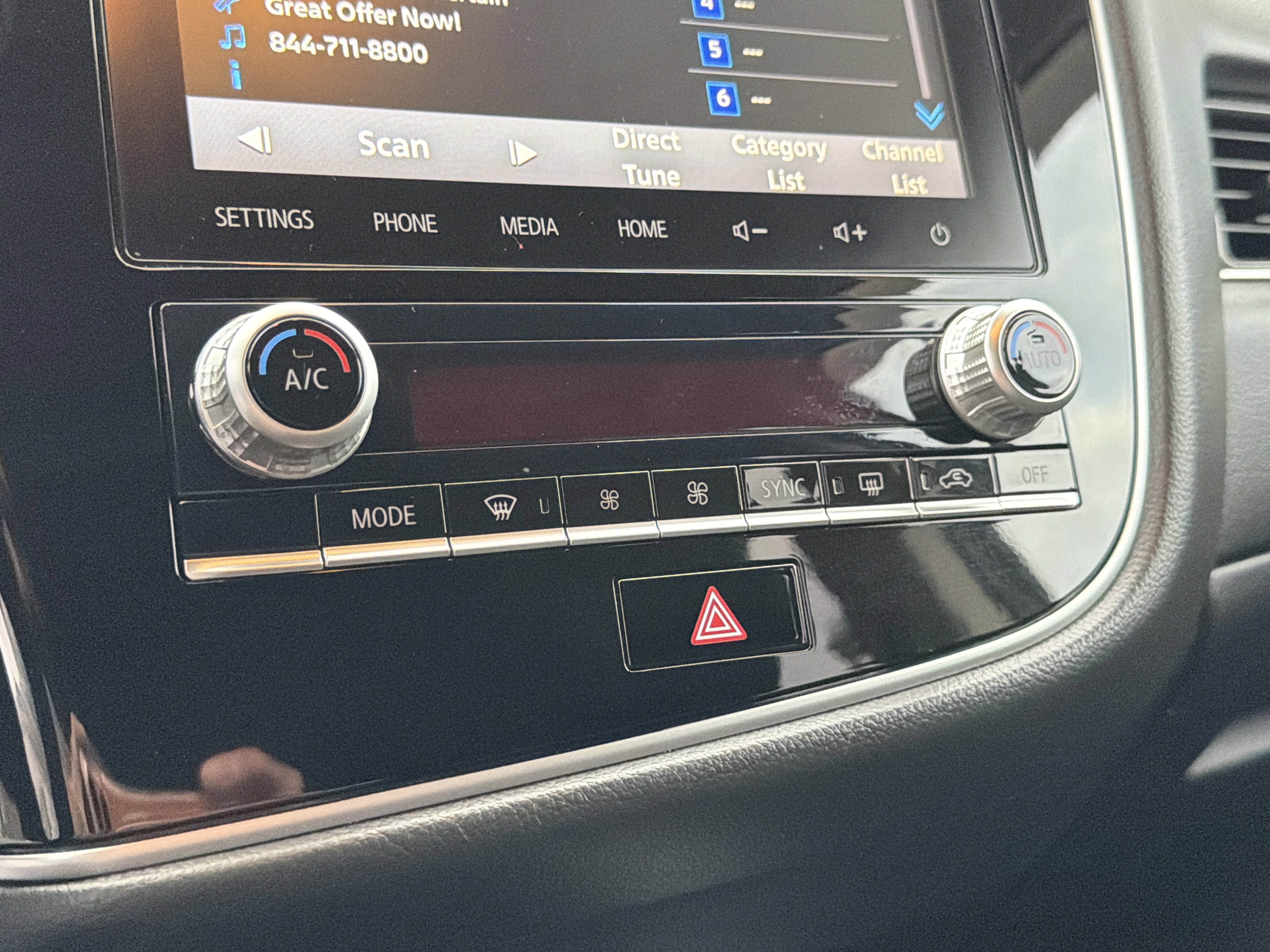 Used 2020 Mitsubishi Outlander SEL image 31