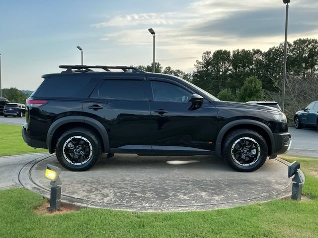 Used 2023 Nissan Pathfinder Rock Creek AWD/4WD image 8