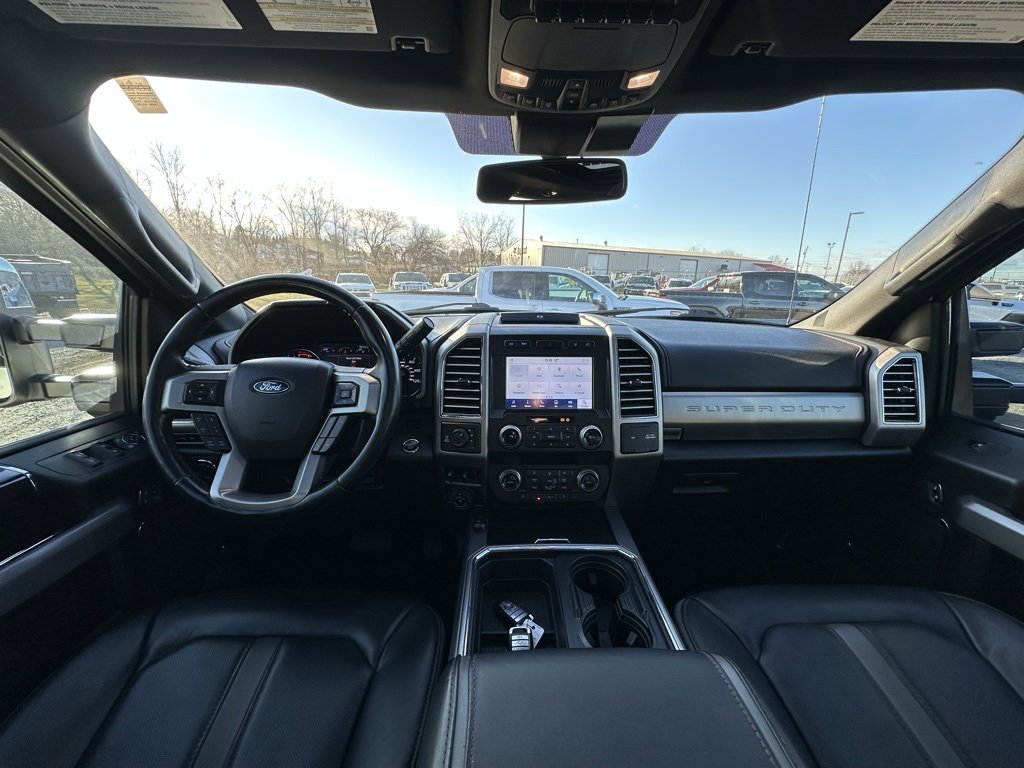 Used 2021 Ford F250 Platinum image 3
