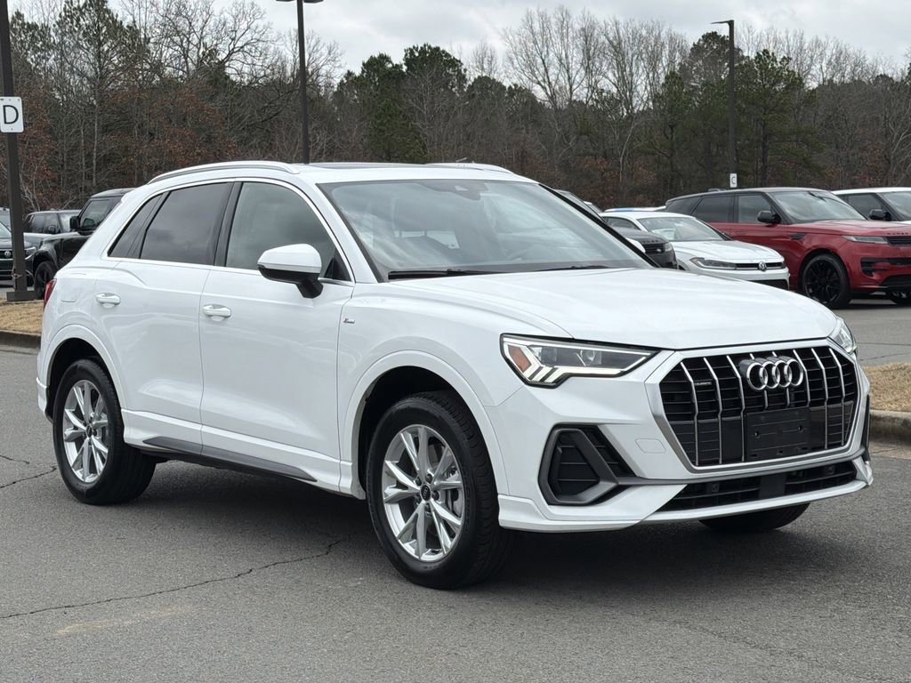 Used 2025 Audi Q3 2.0T Premium image 7