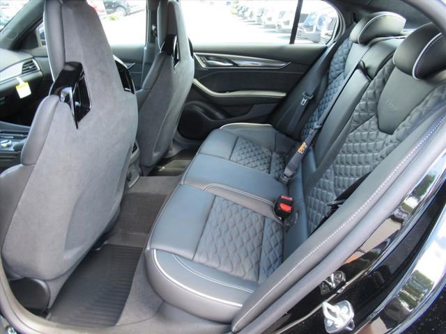 New 2026 Cadillac CT5 V RWD image 32
