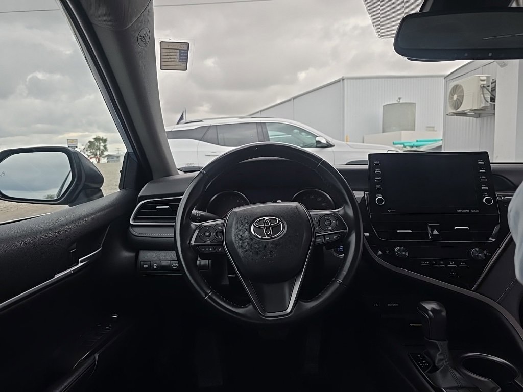 Used 2023 Toyota Camry XSE image 25