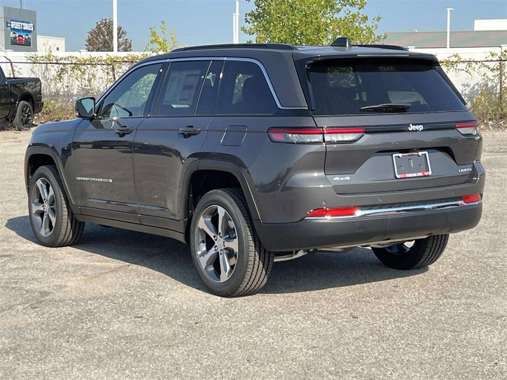 New 2025 Jeep Grand Cherokee Limited image 4