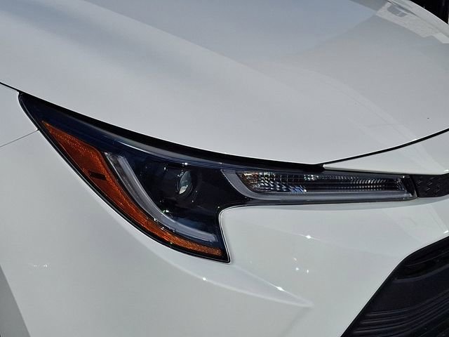 Certified 2024 Toyota Corolla LE FWD image 9