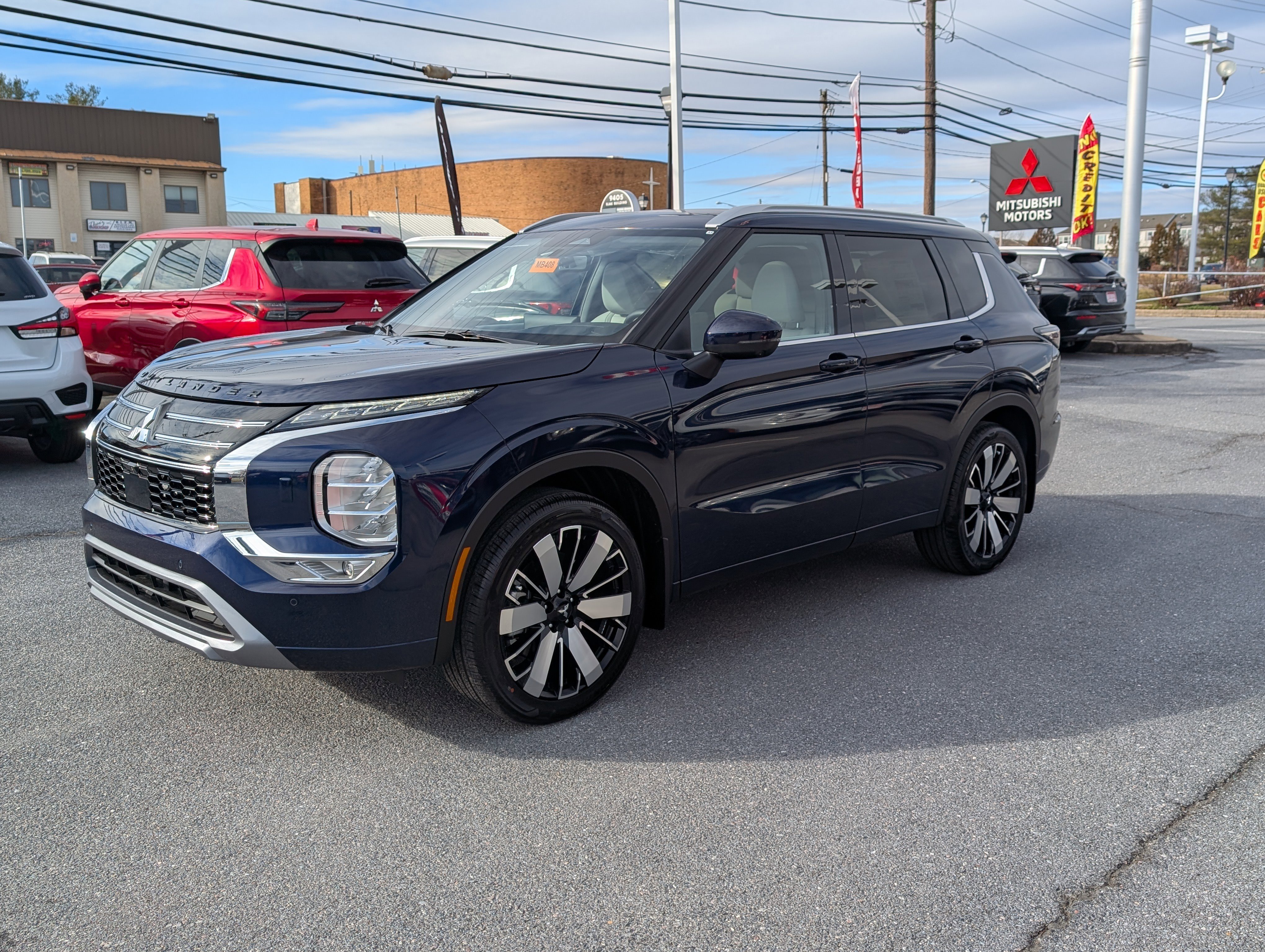 New 2026 Mitsubishi Outlander SEL image 6