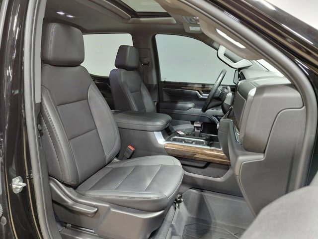 Used 2024 GMC Sierra 1500 Elevation w/ Elevation Premium Package image 29