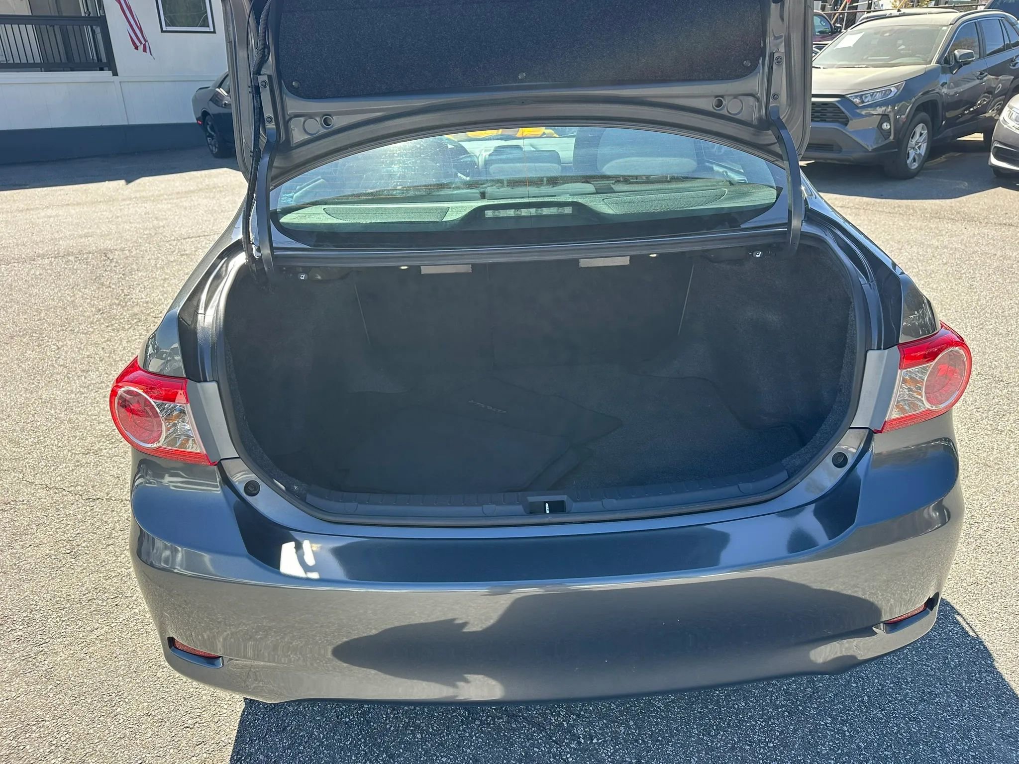 Used 2013 Toyota Corolla LE w/ Premium Pkg image 12