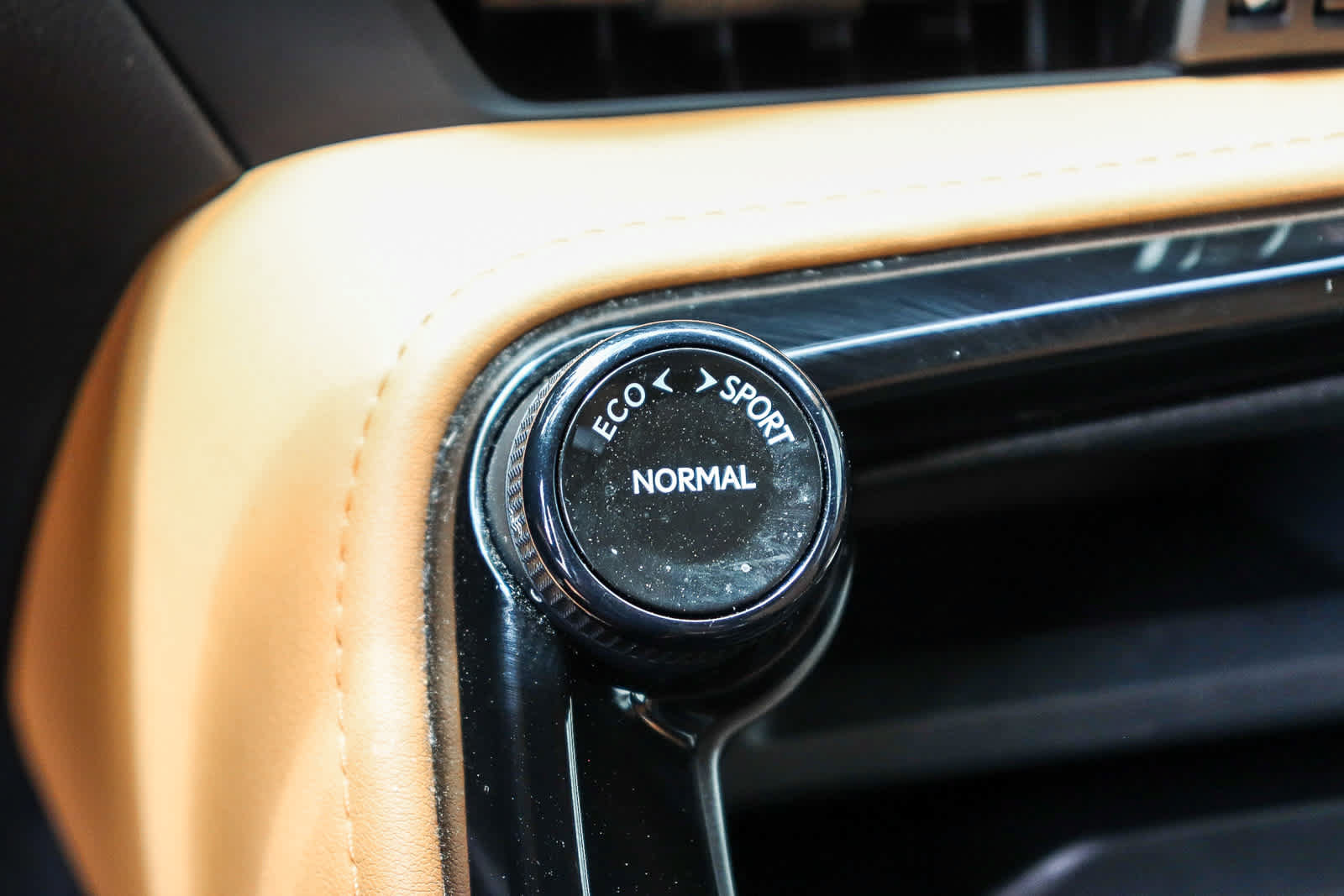 Used 2023 Lexus NX 350 AWD image 32