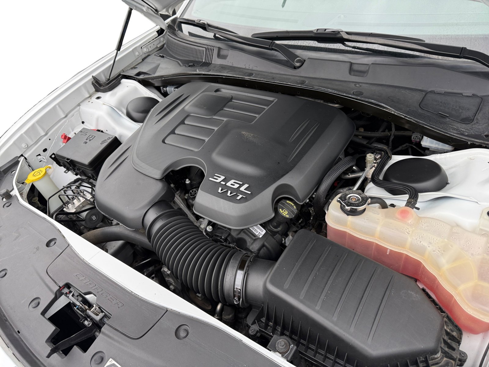Used 2023 Dodge Charger SXT image 13