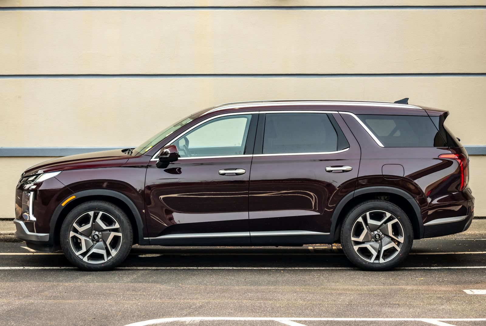 Used 2024 Hyundai Palisade SEL AWD/4WD image 3
