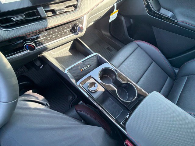New 2026 Chevrolet Equinox RS w/ Convenience Package III AWD/4WD image 19