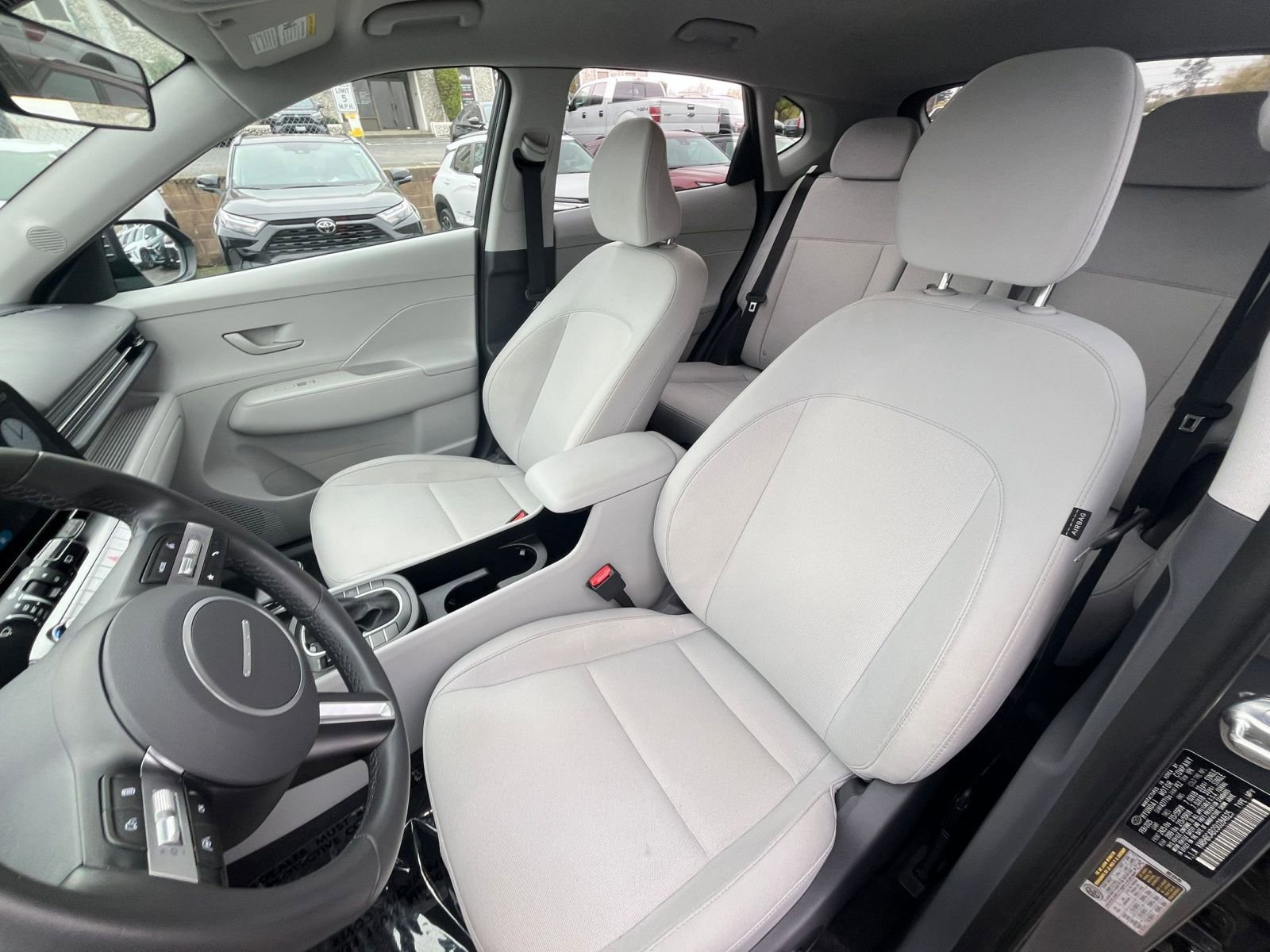 Used 2025 Hyundai Kona SEL image 36