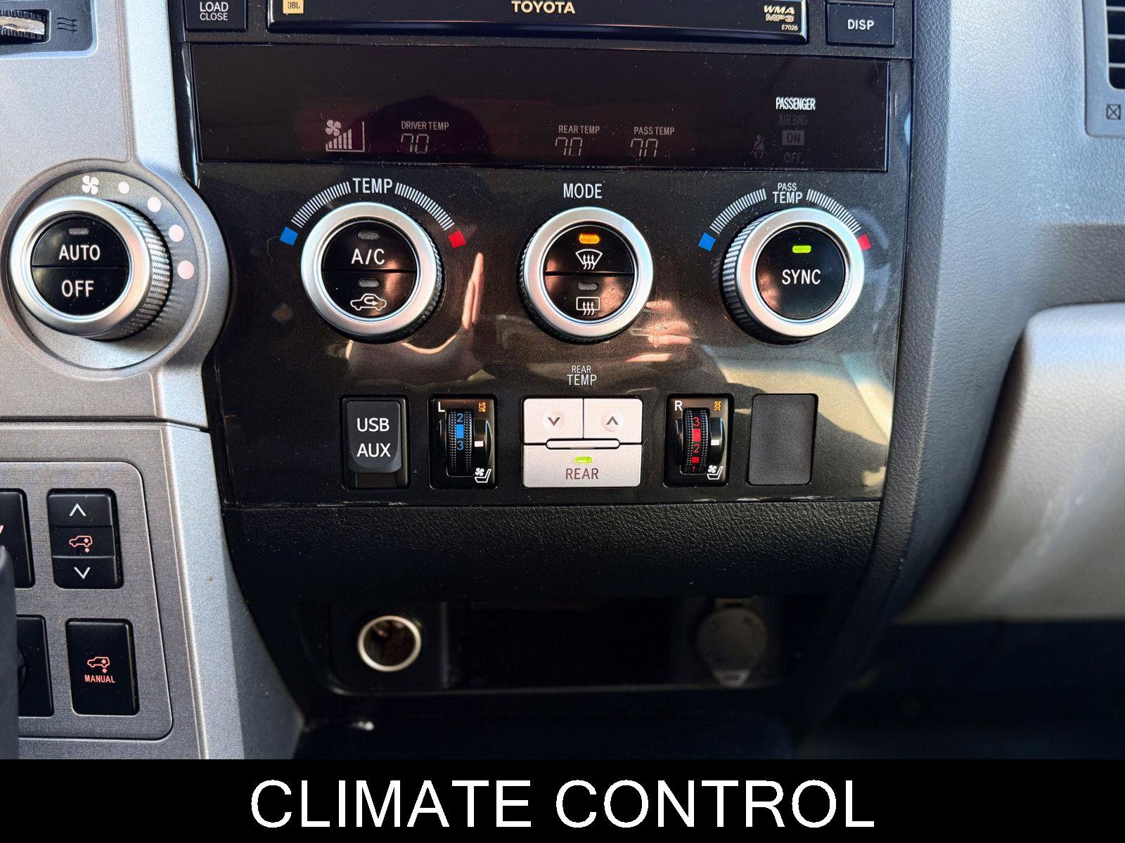 Used 2012 Toyota Sequoia Platinum image 21