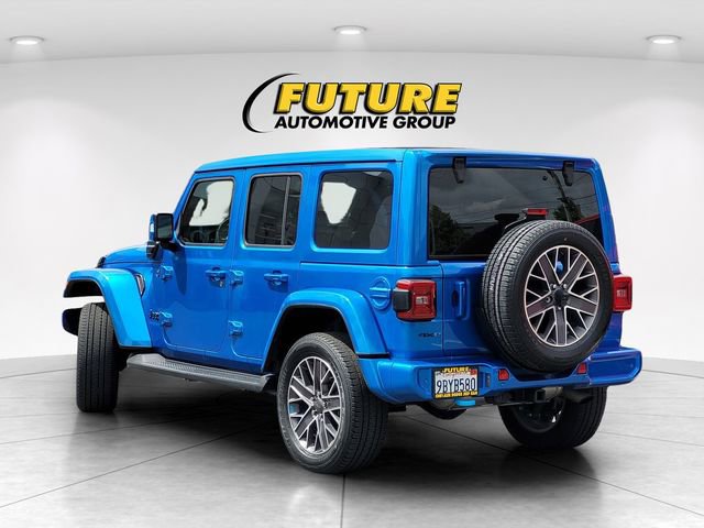 Used 2022 Jeep Wrangler Unlimited Sahara AWD/4WD image 6