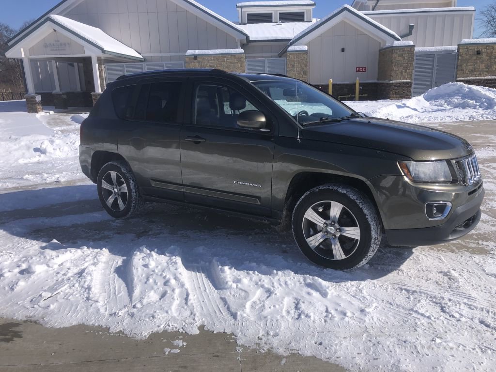 Used 2016 Jeep Compass High Altitude image 11