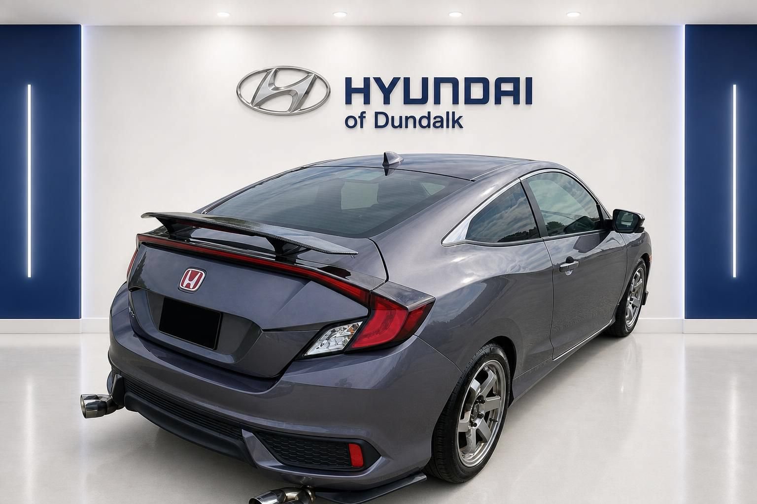 Used 2018 Honda Civic EX-T image 4