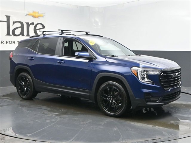 Used 2022 GMC Terrain SLE w/ Driver Convenience Package image 6