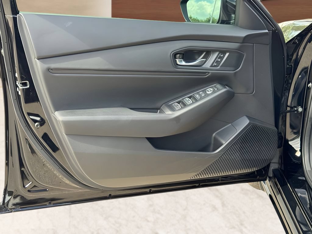 Used 2025 Honda Accord EX-L image 15