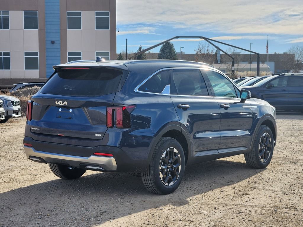 New 2026 Kia Sorento S image 3