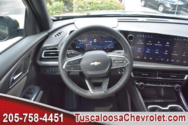 New 2027 Chevrolet Traverse LT w/ LPO, Floor Liner Package FWD image 22