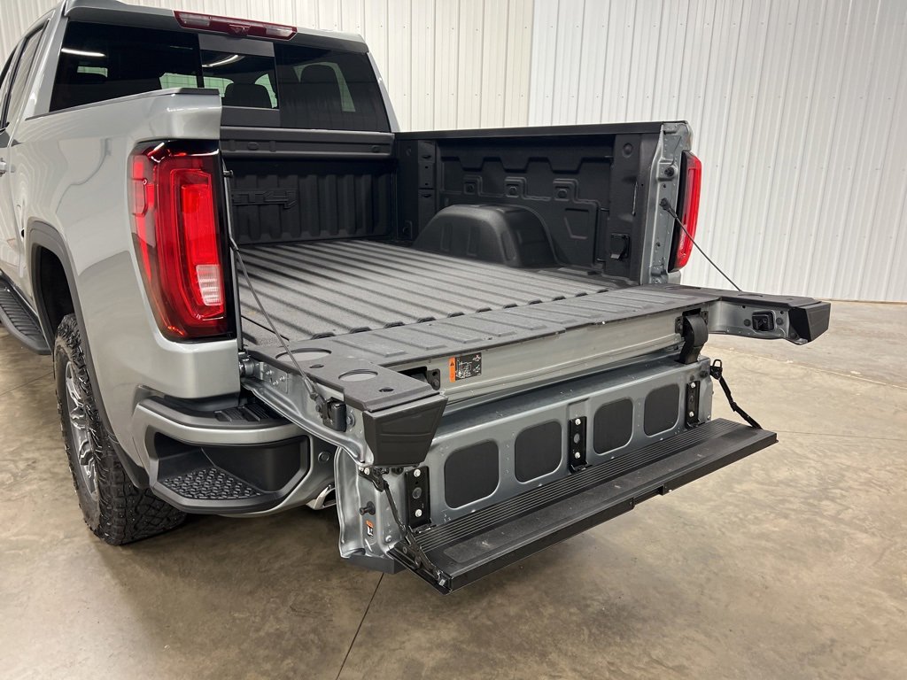Certified 2024 GMC Sierra 1500 AT4 w/ Technology Package image 5