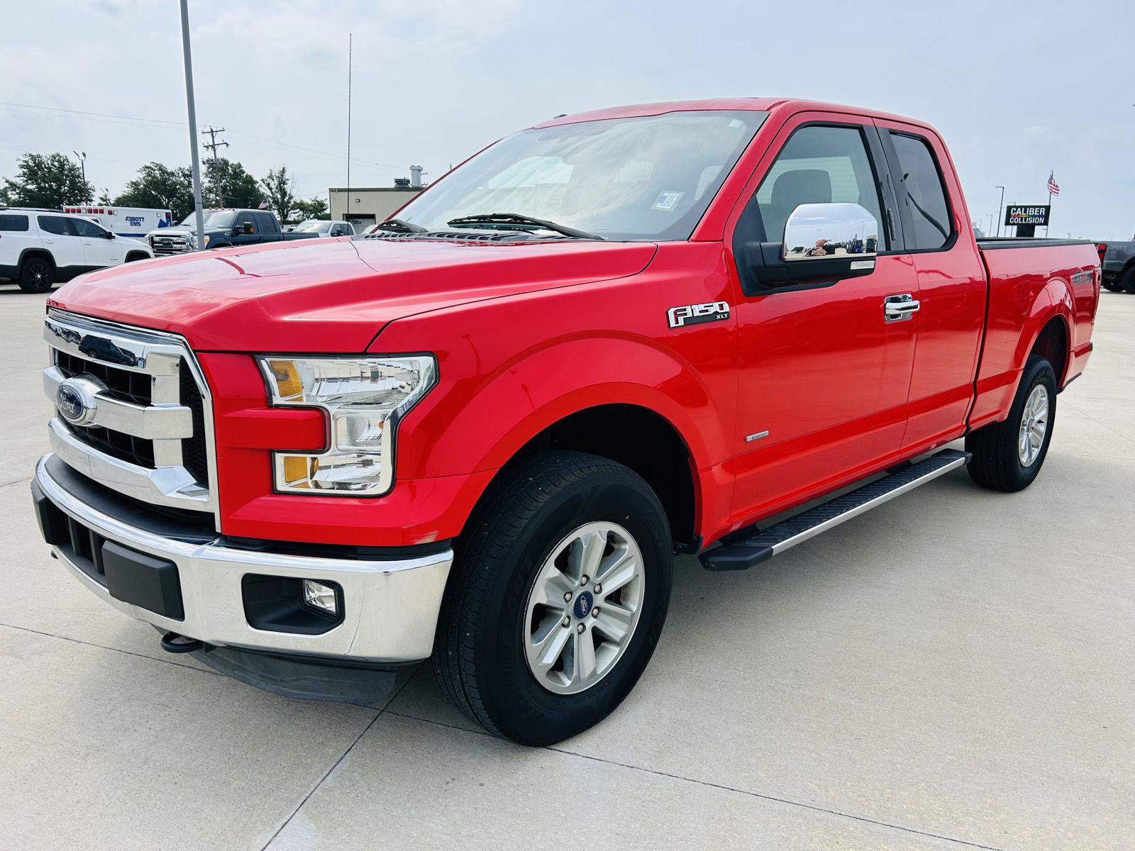 Used 2015 Ford F150 XLT w/ Equipment Group 301A Mid AWD/4WD image 27