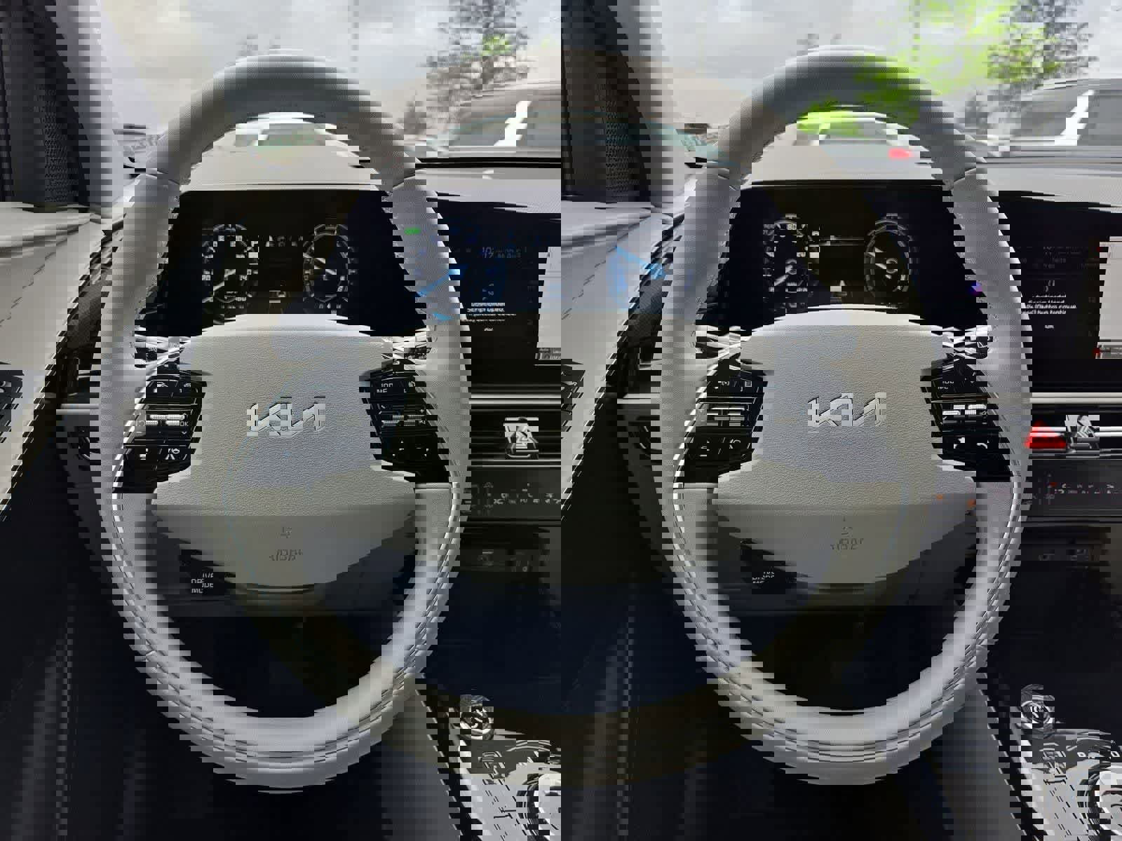 Used 2023 Kia Niro Wind image 20