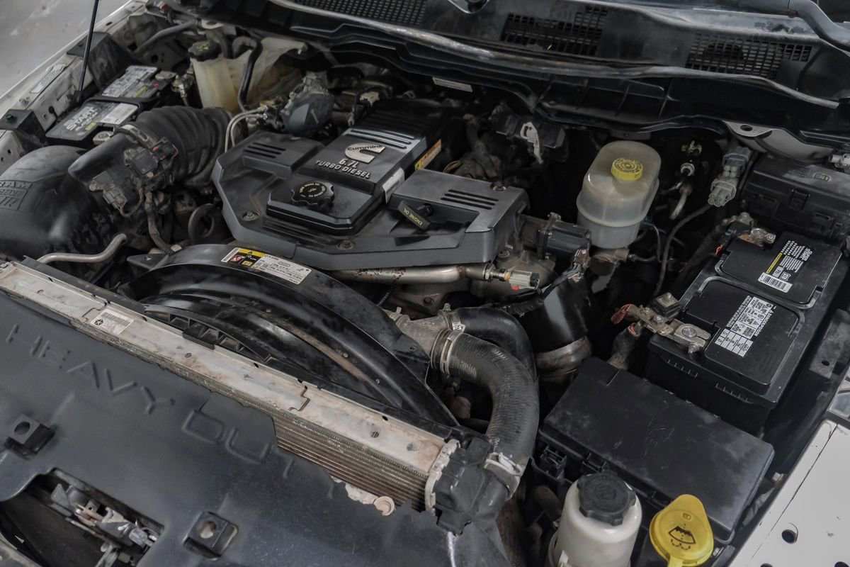 Used 2014 RAM 2500 Tradesman w/ Chrome Appearance Group image 52