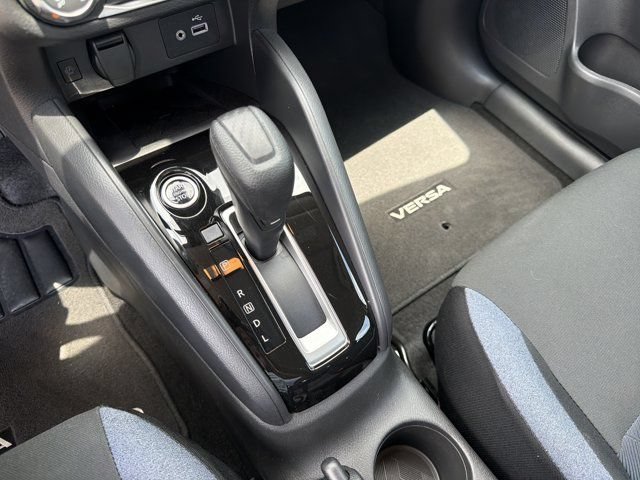 Used 2025 Nissan Versa SV w/ Trunk Package FWD image 28
