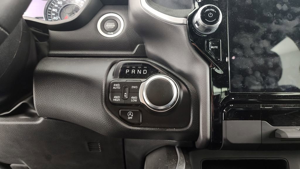 Used 2023 RAM 1500 Big Horn image 16