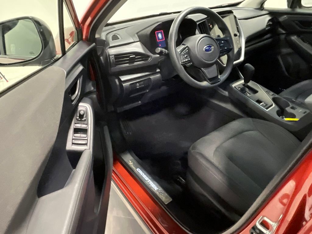 Used 2024 Subaru Crosstrek 2.0i Premium image 17