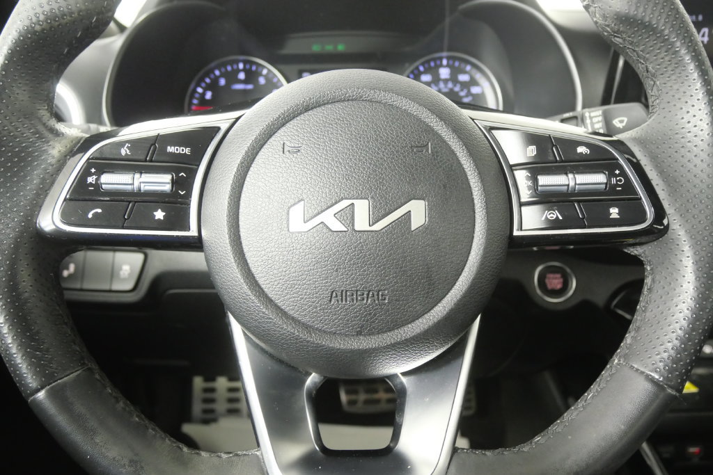 Used 2024 Kia Forte GT-Line FWD image 19