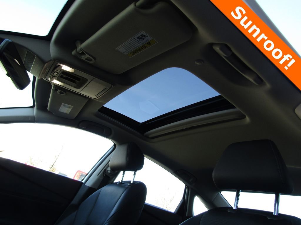 Used 2024 Honda Accord Touring image 8