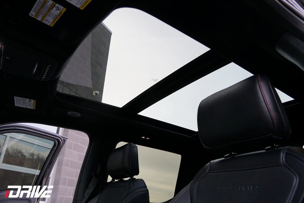 Used 2025 Ford F150 Raptor image 36